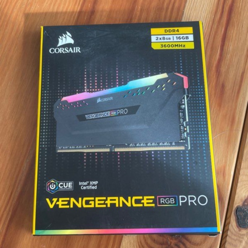 RAM CORSAIR Vengeance RGB PRO - 2x8GB